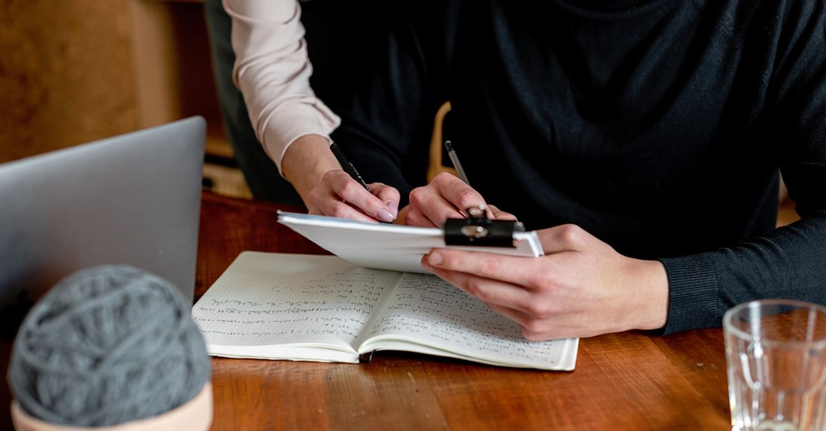 How to Build an Author Email List From Scratch